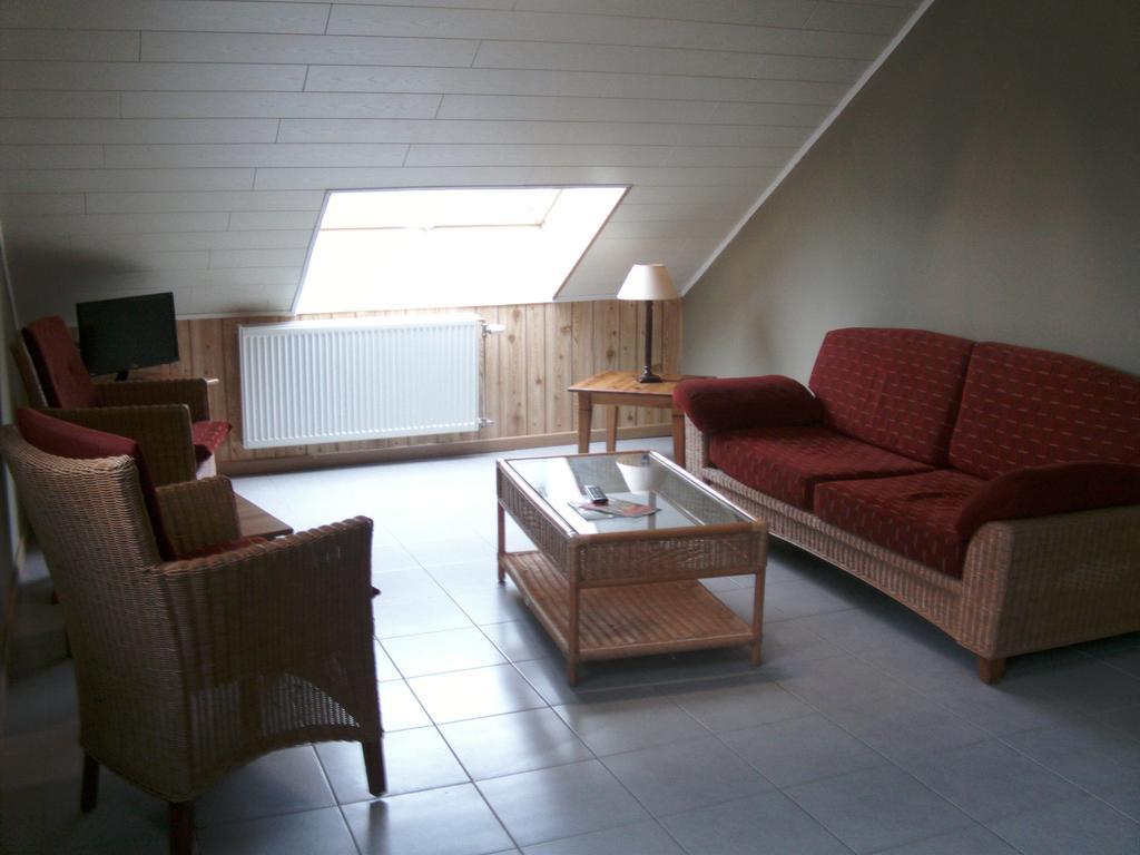 Gite Les Framboisiers Neufchâteau Habitación foto