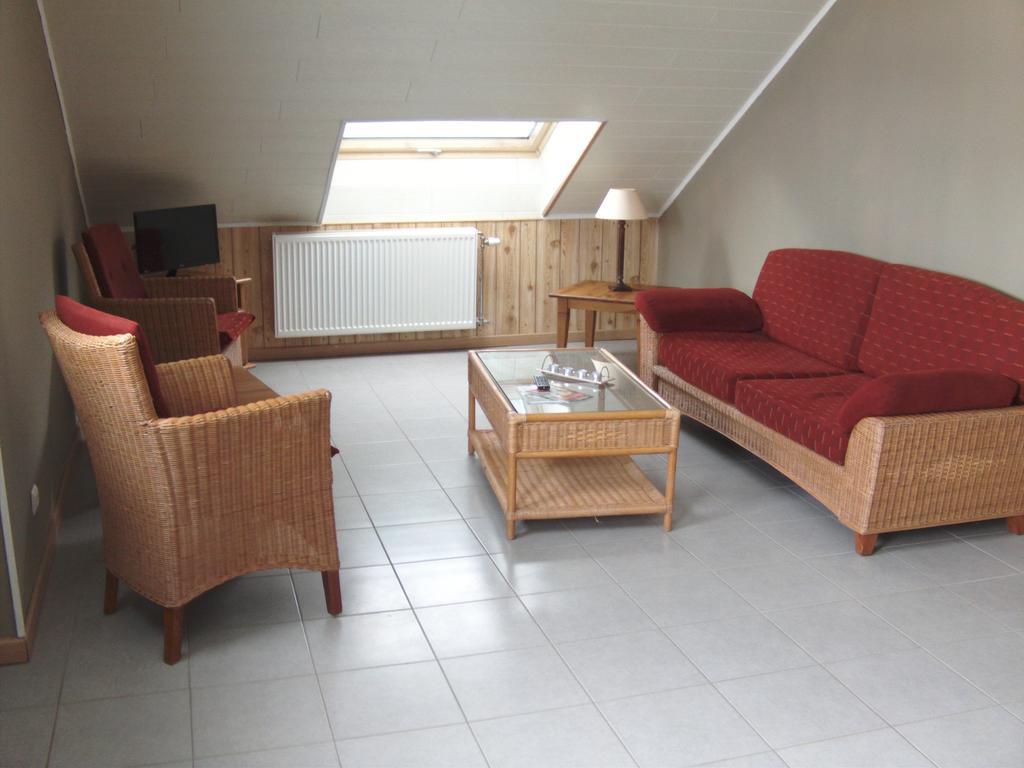 Gite Les Framboisiers Neufchâteau Habitación foto