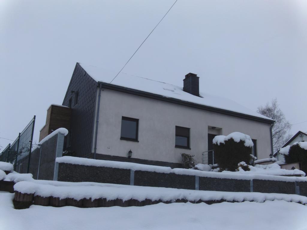 Gite Les Framboisiers Neufchâteau Habitación foto