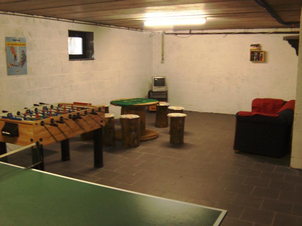 Gite Les Framboisiers Neufchâteau Habitación foto