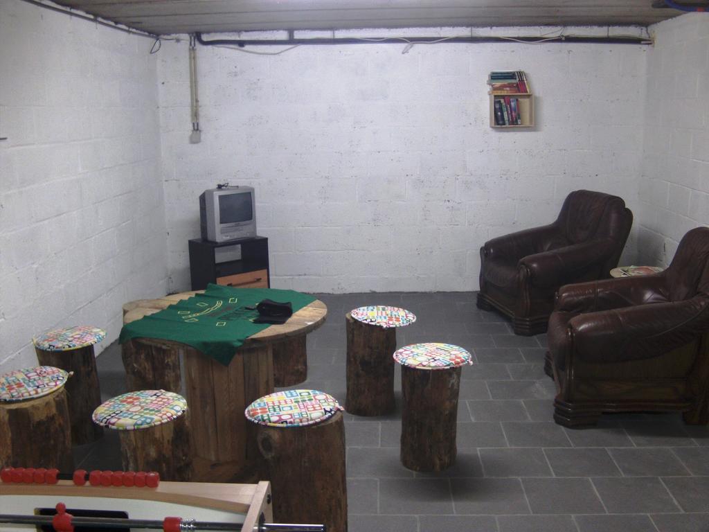 Gite Les Framboisiers Neufchâteau Habitación foto