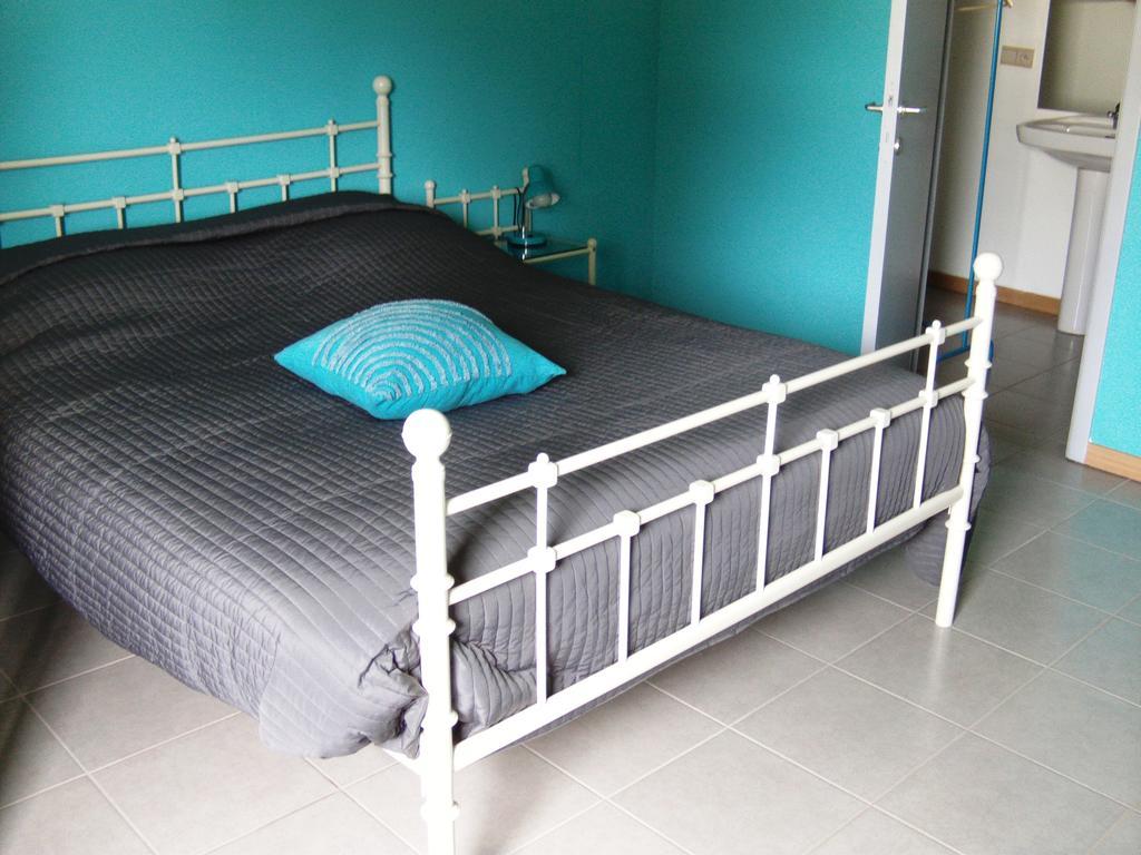Gite Les Framboisiers Neufchâteau Habitación foto